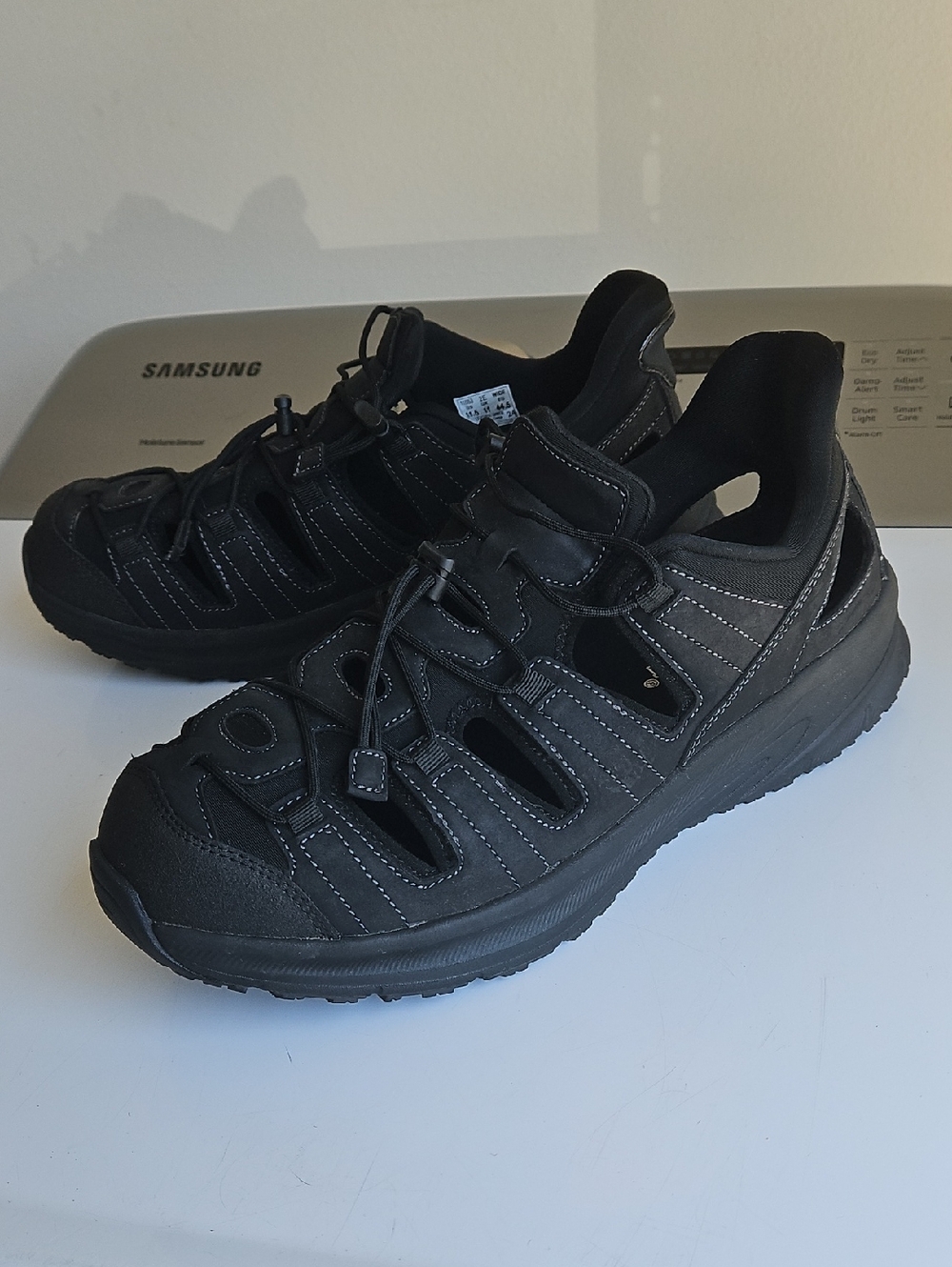 Orthofeet Men's Saturn sandals Black Men 11.5 Wide (2E)